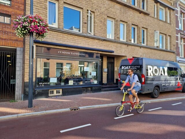 Gevelreclame op winkelpand, ROAX Schoonhoven